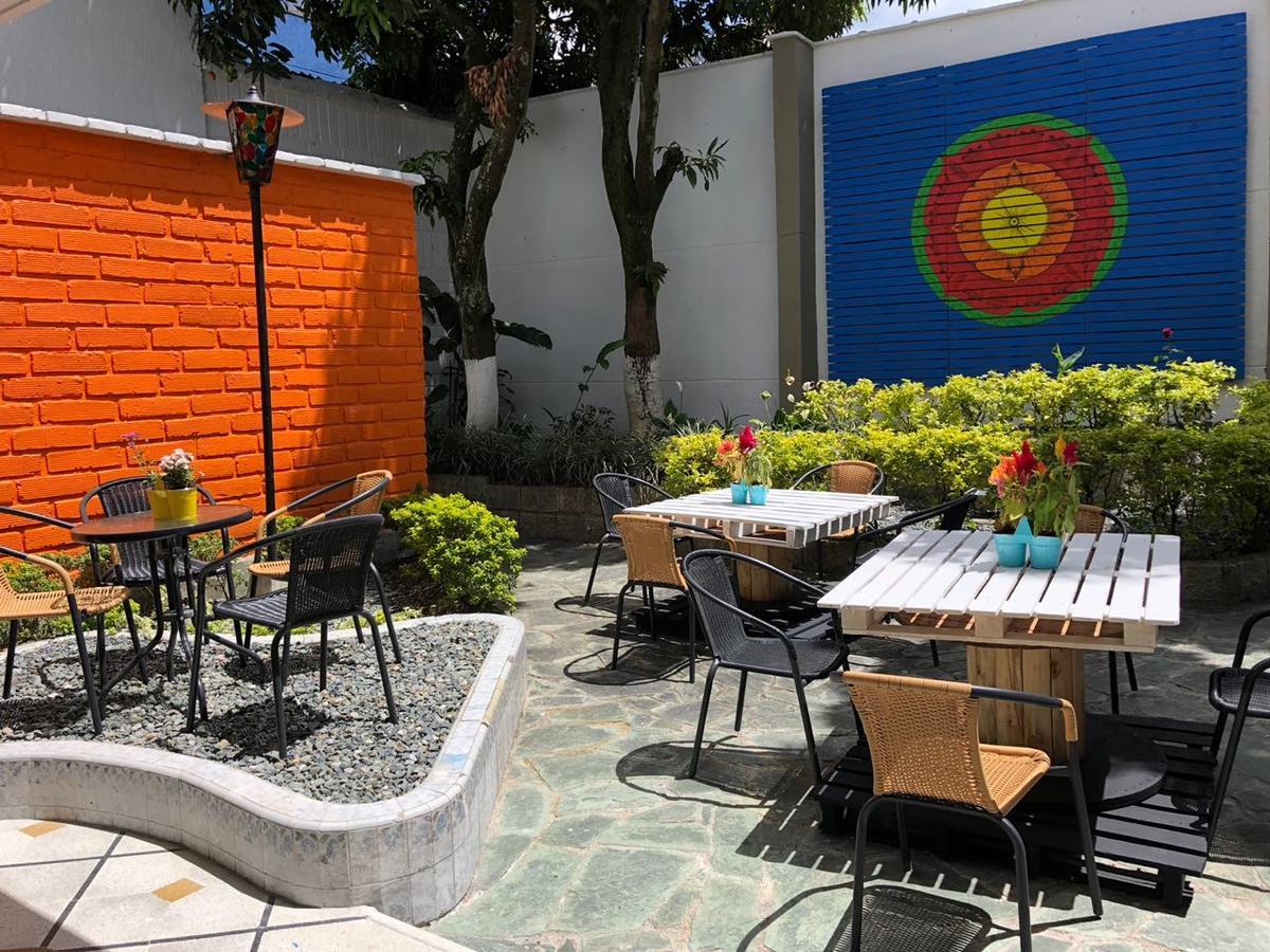 Backpackers Inn Medellín Exterior foto